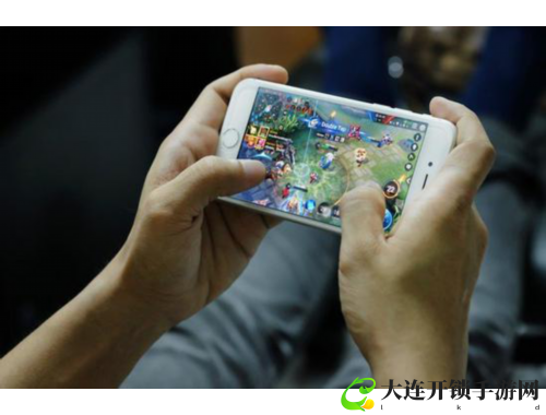 剑圣求生之路2S：掌握生存技巧，轻松应对挑战