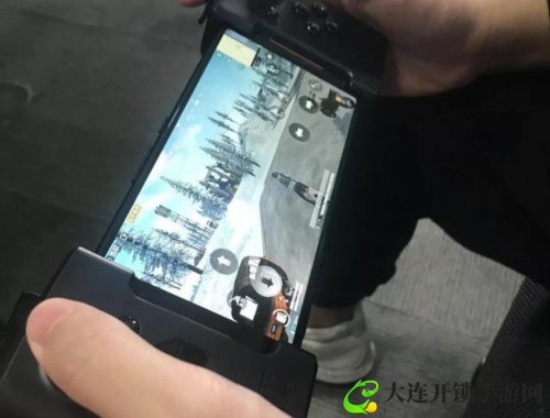 六尾火狐：轻松创建个性化内容的智能平台